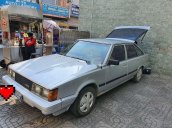 Cần bán lại xe Toyota Camry năm sản xuất 1983, màu bạc, nhập khẩu 