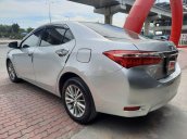 Cần bán Toyota Corolla Altis sản xuất năm 2015 còn mới