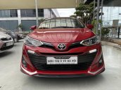 Bán xe Toyota Vios 1.5G màu đỏ, siêu lướt, xe gia đình mới đi 10.000km