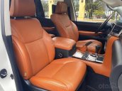 Xe Lexus LX 570 năm 2012, màu trắng, nhập khẩu, giá ưu đãi