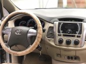 Cần bán Toyota Innova 2.0G sản xuất năm 2014, màu bạc