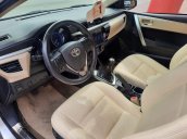 Cần bán Toyota Corolla Altis sản xuất năm 2015 còn mới