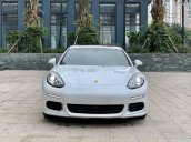 Cần bán gấp Porsche Panamera năm sản xuất 2015