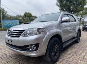 Xe Toyota Fortuner năm 2016, màu bạc chính chủ