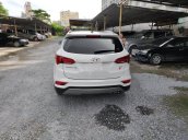 Xe Hyundai Santa Fe đời 2018, màu trắng ít sử dụng, giá tốt