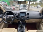 Xe Toyota Fortuner năm 2016, màu bạc chính chủ