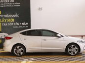 Cần bán xe Hyundai Elantra 2.0AT 2016