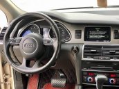 Bán Audi Q7 sản xuất năm 2014, màu vàng, nhập khẩu nguyên chiếc còn mới