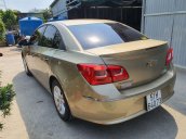 Cần bán Chevrolet Cruze sản xuất năm 2016, màu vàng, giá tốt