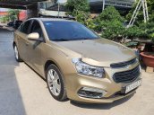 Cần bán Chevrolet Cruze sản xuất năm 2016, màu vàng, giá tốt