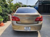 Cần bán Chevrolet Cruze sản xuất năm 2016, màu vàng, giá tốt