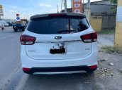 Bán xe Kia Rondo đời 2017, màu trắng, nhập khẩu 