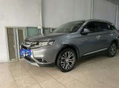 Cần bán lại xe Mitsubishi Outlander 2018, màu xám còn mới, giá tốt