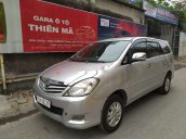 Bán xe Toyota Innova năm sản xuất 2009, màu bạc