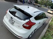 Bán Ford Focus đời 2013, màu trắng, giá 405tr