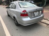 Cần bán xe Daewoo Gentra năm sản xuất 2011 còn mới, giá tốt