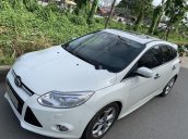 Bán Ford Focus đời 2013, màu trắng, giá 405tr