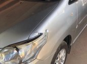 Cần bán gấp Toyota Innova sản xuất 2013 còn mới