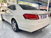 Cần bán gấp Mercedes E 200 đời 2015, màu trắng