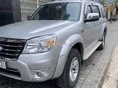 Cần bán gấp Ford Everest sản xuất năm 2010 còn mới giá cạnh tranh