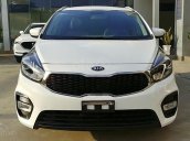 Cần bán gấp Kia Rondo năm 2018, màu trắng