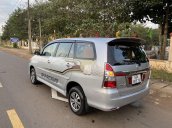 Cần bán xe Toyota Innova sản xuất 2013, màu bạc còn mới