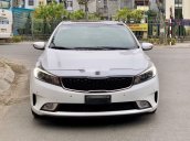 Cần bán xe Kia Cerato sản xuất năm 2018 còn mới