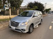 Cần bán xe Toyota Innova sản xuất 2013, màu bạc còn mới