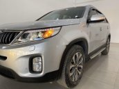 Cần bán gấp Kia Sorento 2.4 AT sản xuất năm 2017