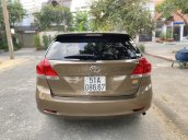 Toyota Venza 2.7AT, màu nâu da lươn, nội thất kem da zin nguyên bản, sản xuất cuối 2011, chạy 69.000km, bản Full Option