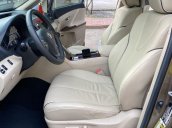 Toyota Venza 2.7AT, màu nâu da lươn, nội thất kem da zin nguyên bản, sản xuất cuối 2011, chạy 69.000km, bản Full Option