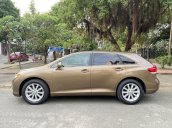 Toyota Venza 2.7AT, màu nâu da lươn, nội thất kem da zin nguyên bản, sản xuất cuối 2011, chạy 69.000km, bản Full Option