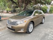 Toyota Venza 2.7AT, màu nâu da lươn, nội thất kem da zin nguyên bản, sản xuất cuối 2011, chạy 69.000km, bản Full Option