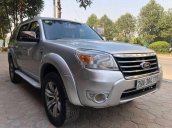 Bán ô tô Ford Everest sản xuất năm 2011, màu bạc chính chủ, giá tốt