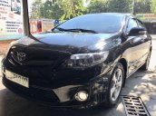 Cần bán Toyota Corolla Altis sản xuất năm 2013 còn mới