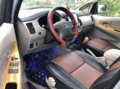 Bán Toyota Innova năm sản xuất 2010, màu bạc, nhập khẩu, 319tr