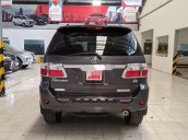 Bán Toyota Fortuner 2.7AT sản xuất năm 2010, 495 triệu