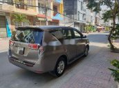 Cần bán Toyota Innova năm sản xuất 2017 giá cạnh tranh