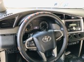 Cần bán Toyota Innova năm 2018 còn mới, giá 605tr