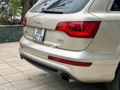 Cần bán xe Audi Q7 sản xuất năm 2015, màu vàng, nhập khẩu