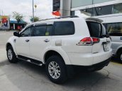 Bán Mitsubishi Pajero Sport đời 2016, màu trắng