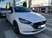 Xe Mazda 2 sản xuất năm 2020, màu trắng còn mới