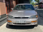 Cần bán gấp Toyota Camry sản xuất 1996