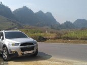 Cần bán gấp Chevrolet Captiva 2013, màu bạc, giá 430tr