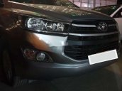 Cần bán Toyota Innova năm sản xuất 2016, giá thấp