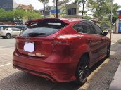 Cần bán lại xe Ford Focus sản xuất 2016, màu đỏ