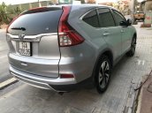 Cần bán lại xe Honda CR V sản xuất năm 2017, giá tốt