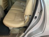 Cần bán Toyota Innova sản xuất năm 2010, giá mềm