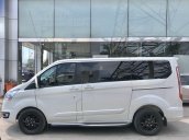 Bán xe Ford Tourneo sản xuất 2019, màu trắng còn mới, 985tr