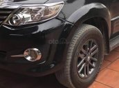 Cần bán gấp Toyota Fortuner 2.5G đời 2016, màu đen 